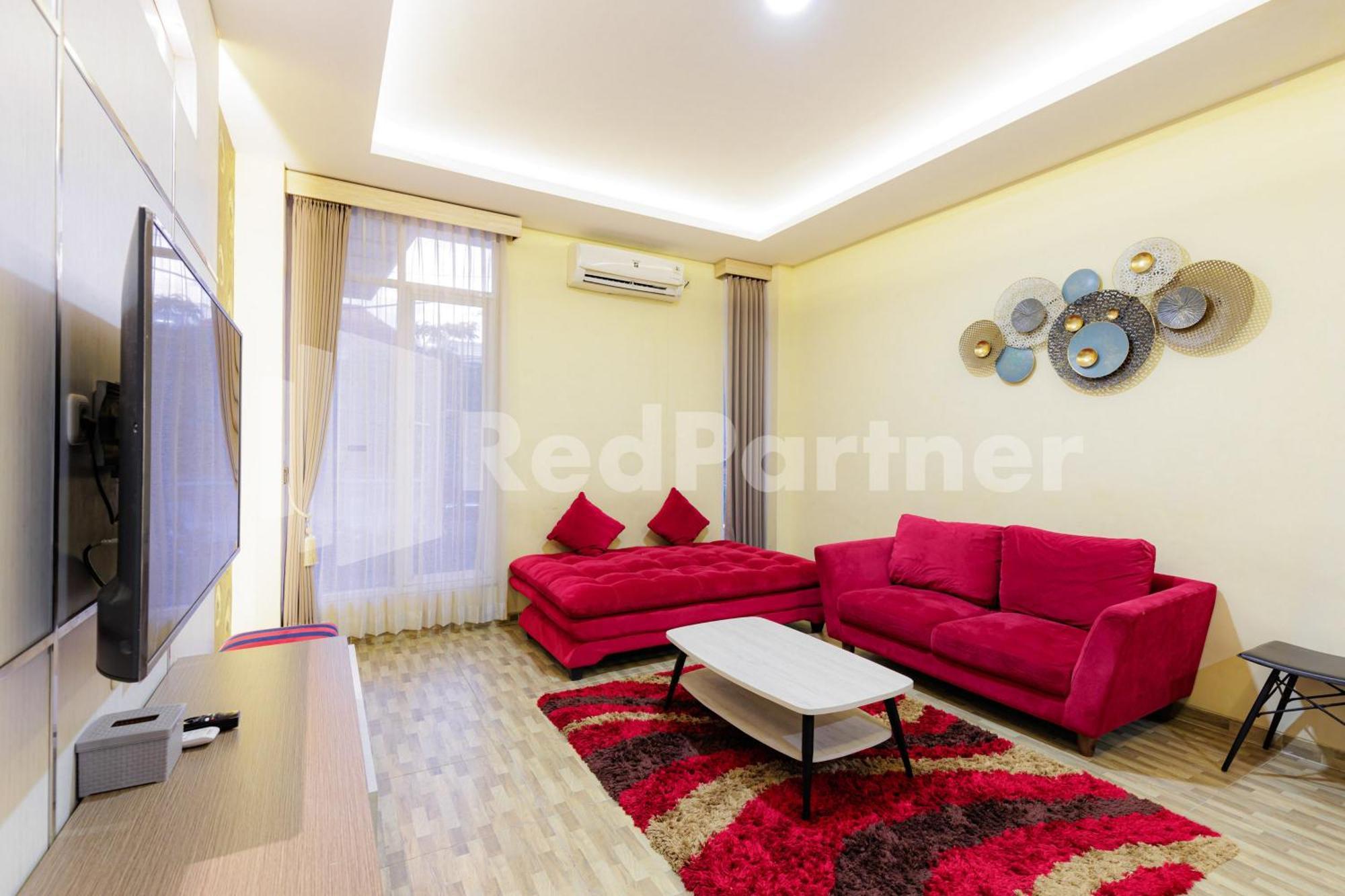 De Malang Sweet Homestay Syariah Mitra Reddoorz Zewnętrze zdjęcie