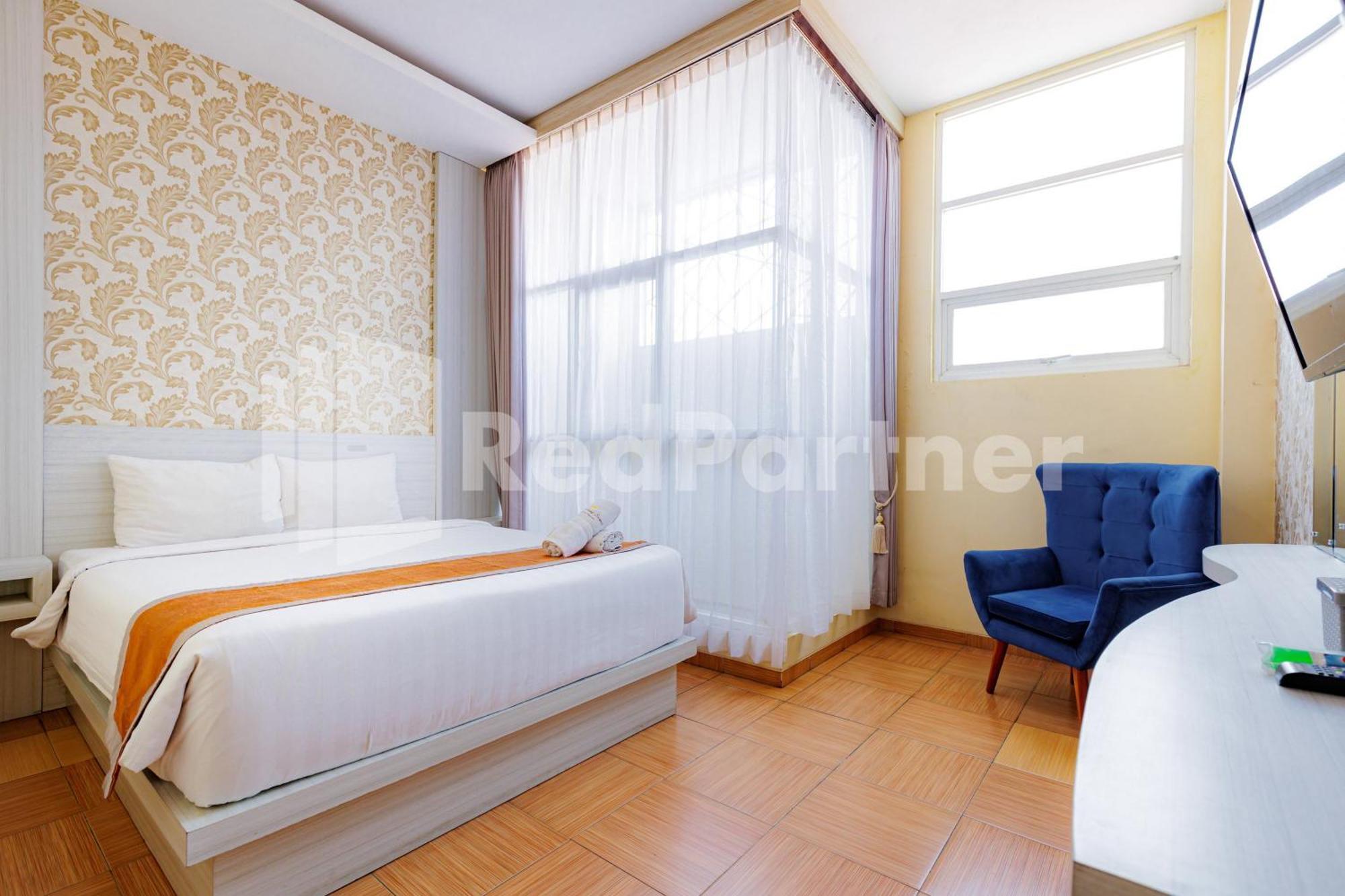 De Malang Sweet Homestay Syariah Mitra Reddoorz Zewnętrze zdjęcie