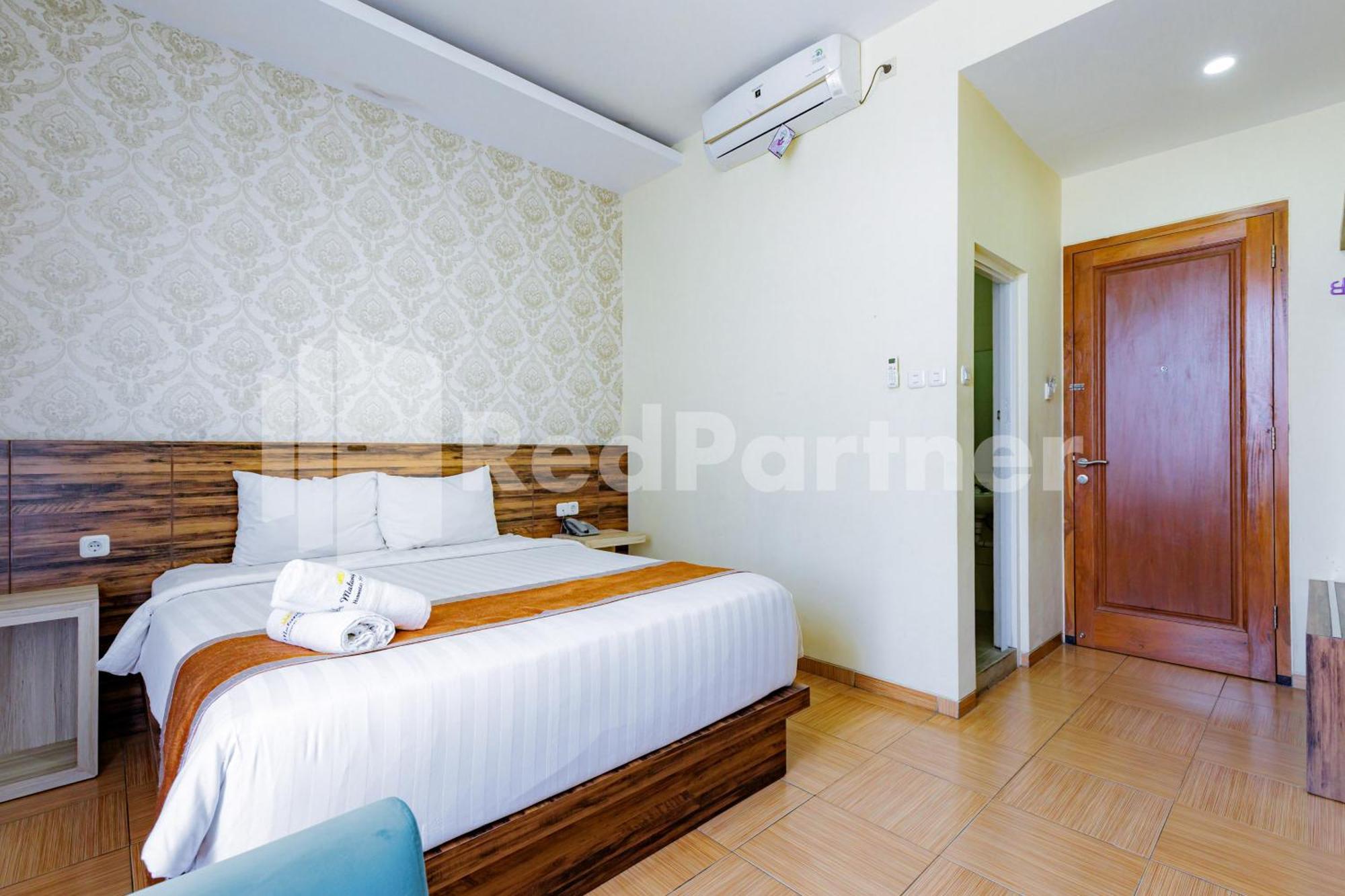 De Malang Sweet Homestay Syariah Mitra Reddoorz Zewnętrze zdjęcie